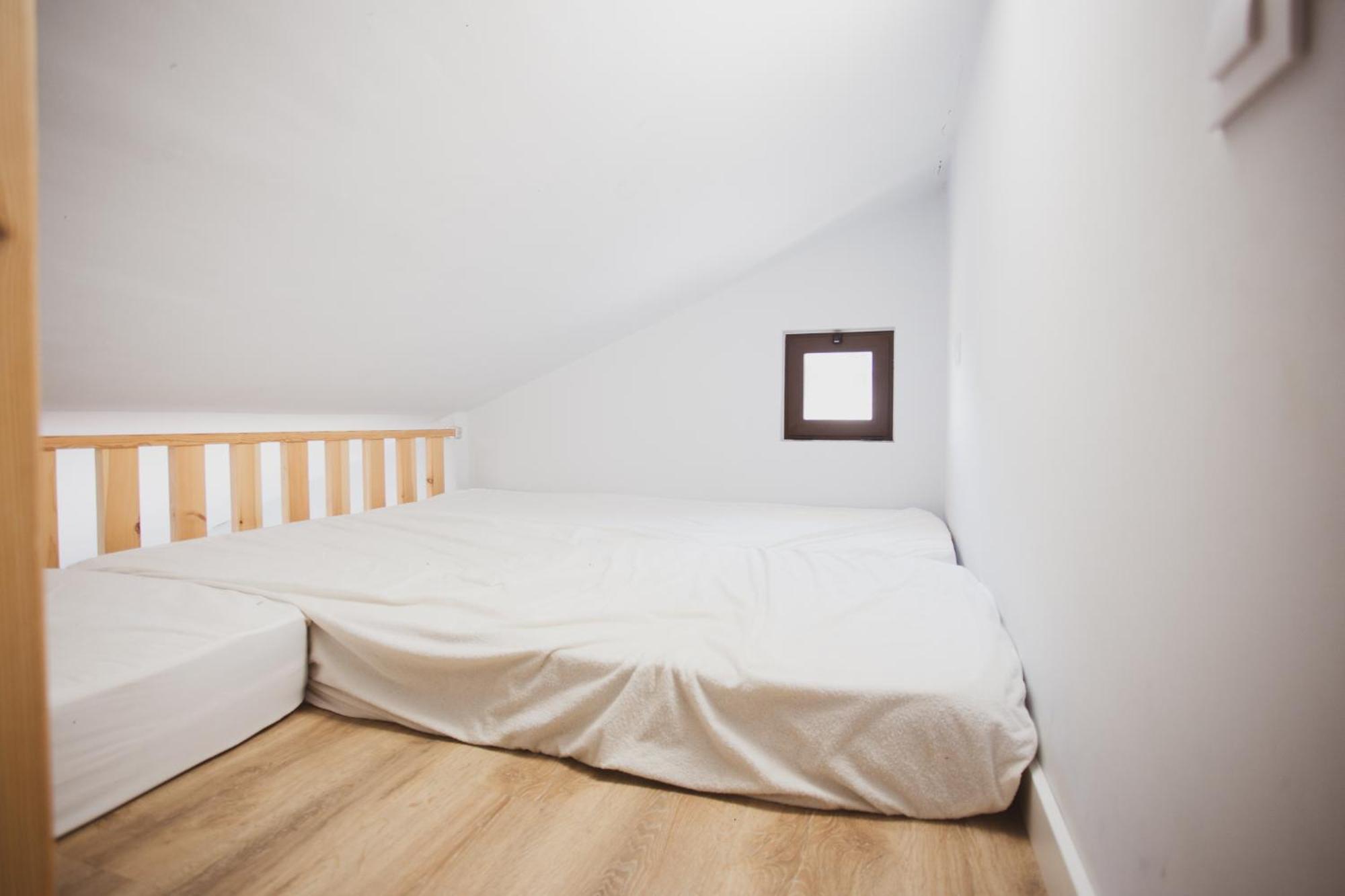 Coll De Port Hostel Tuixen ภายนอก รูปภาพ