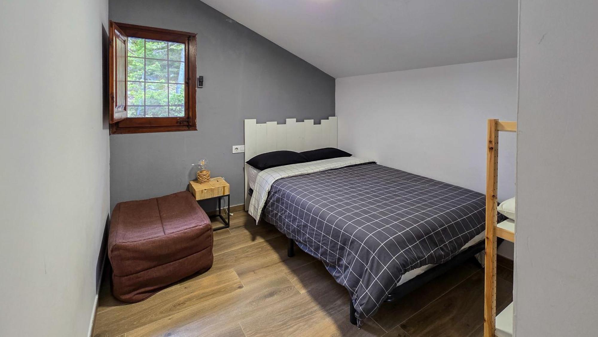 Coll De Port Hostel Tuixen ภายนอก รูปภาพ