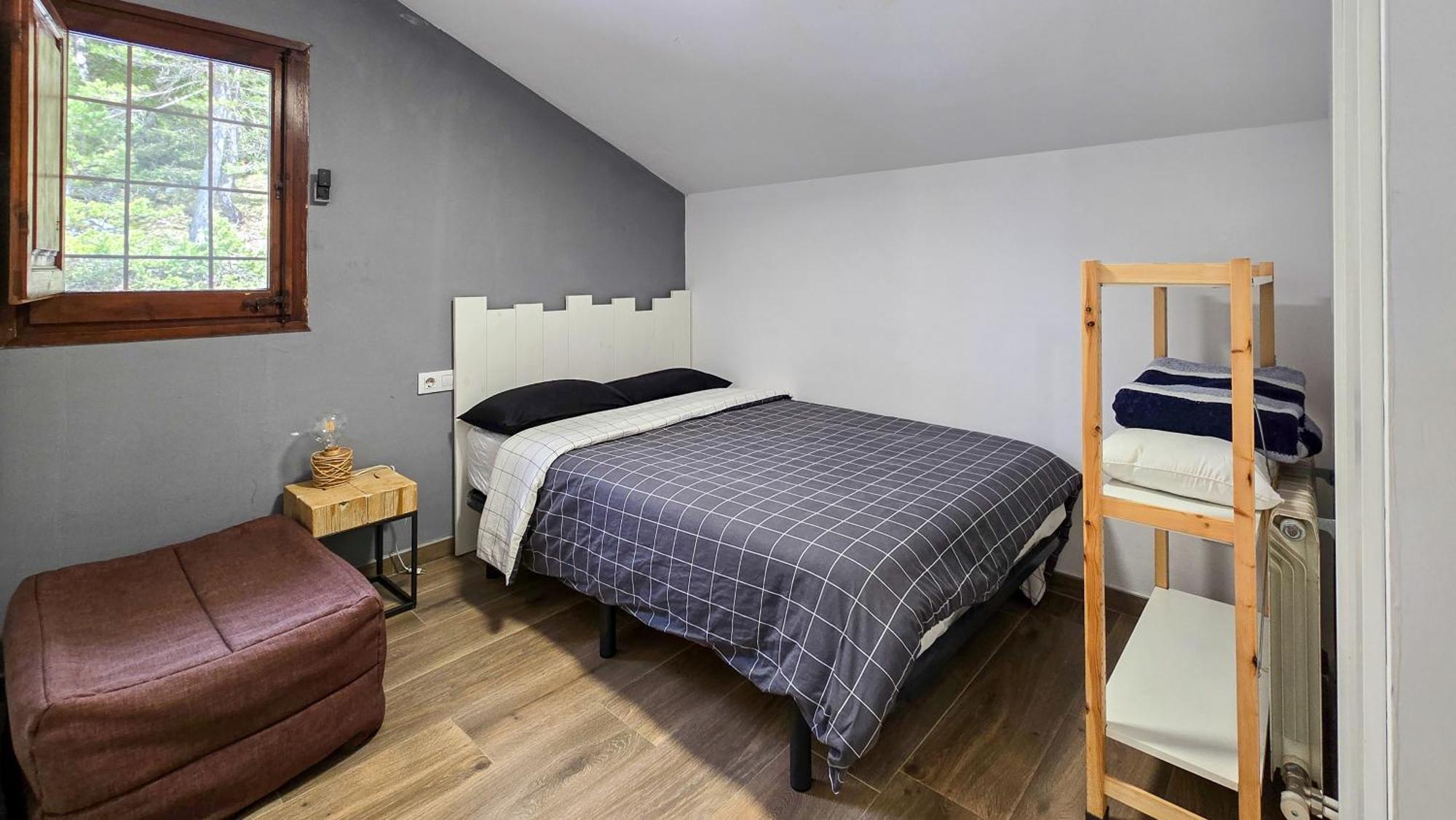Coll De Port Hostel Tuixen ภายนอก รูปภาพ