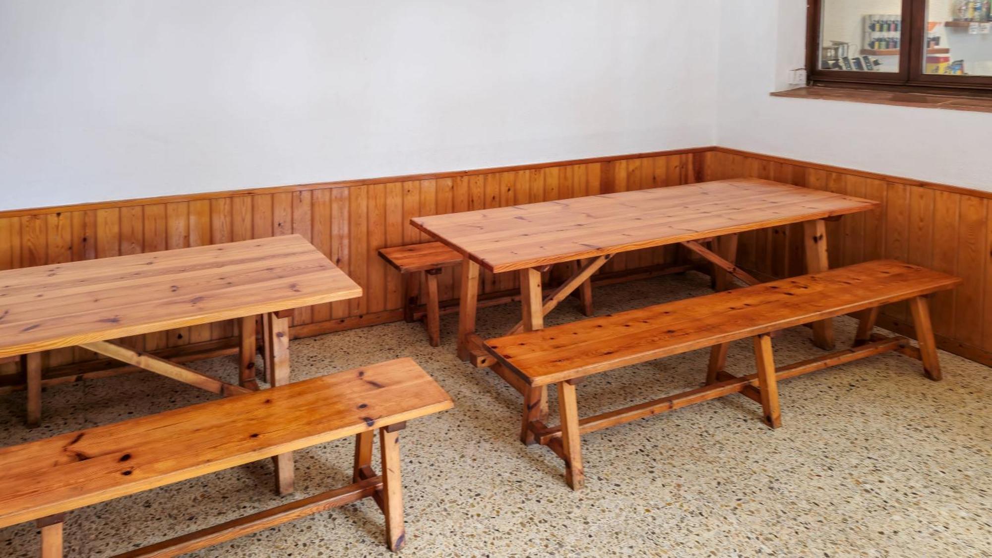 Coll De Port Hostel Tuixen ภายนอก รูปภาพ